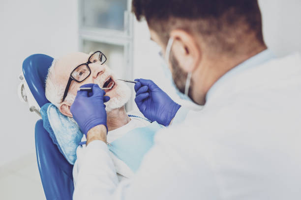 Best Cosmetic Emergency Dentistry in Oak Hill, FL